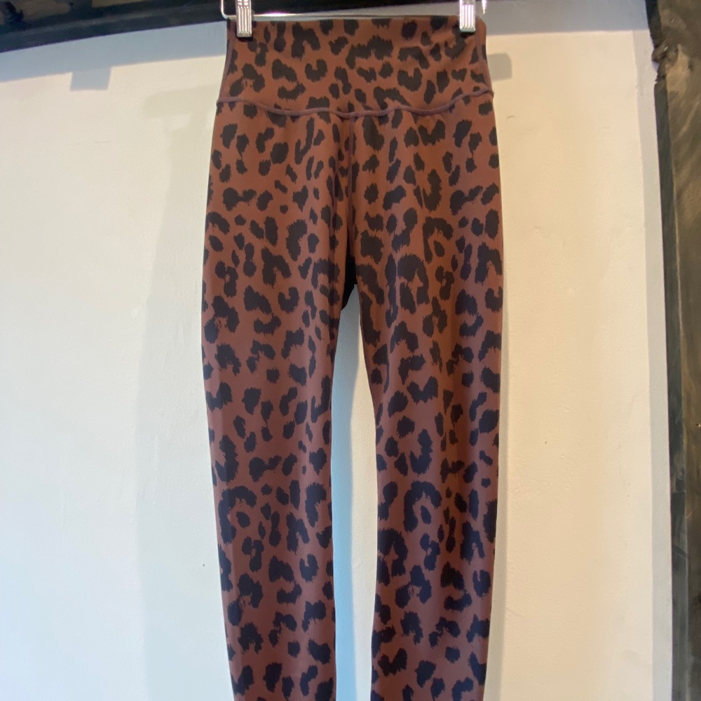ALLFENIX Leggings Size Medium
